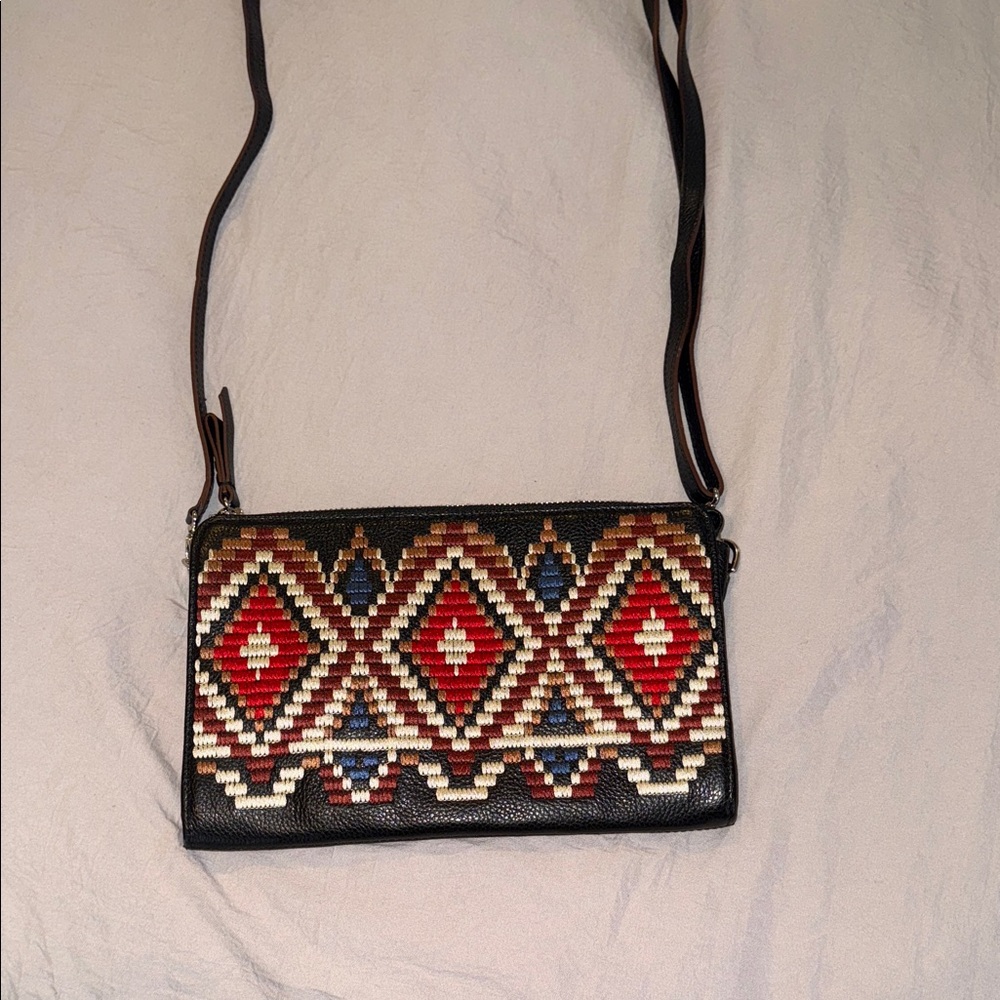 Brighton Africa Stories Crossbody
